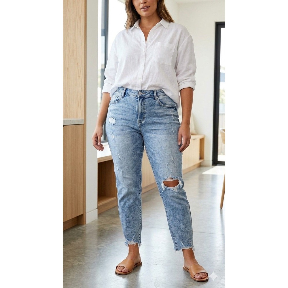 EST 1846 Denim Womens 18 Distressed Boyfriend Jeans Light Wash Raw Hem High Rise